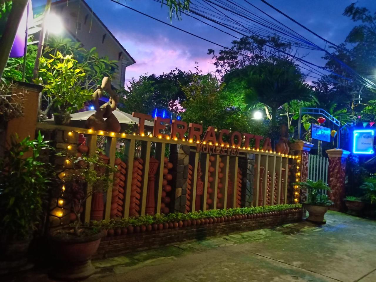 Terra Cotta Homestay Хоян Екстер'єр фото